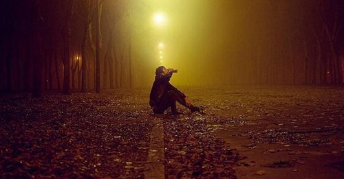 夜晚发给情人的情话最暖心话文案短句